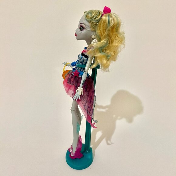Lagoona Blue Dot Dead Gorgeous G1 Monster High 2011 Doll - Picture 4 of 10